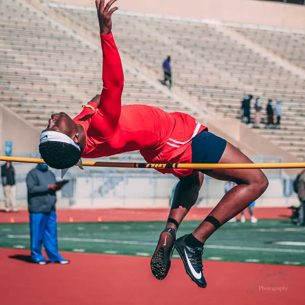 Track meet, peak action